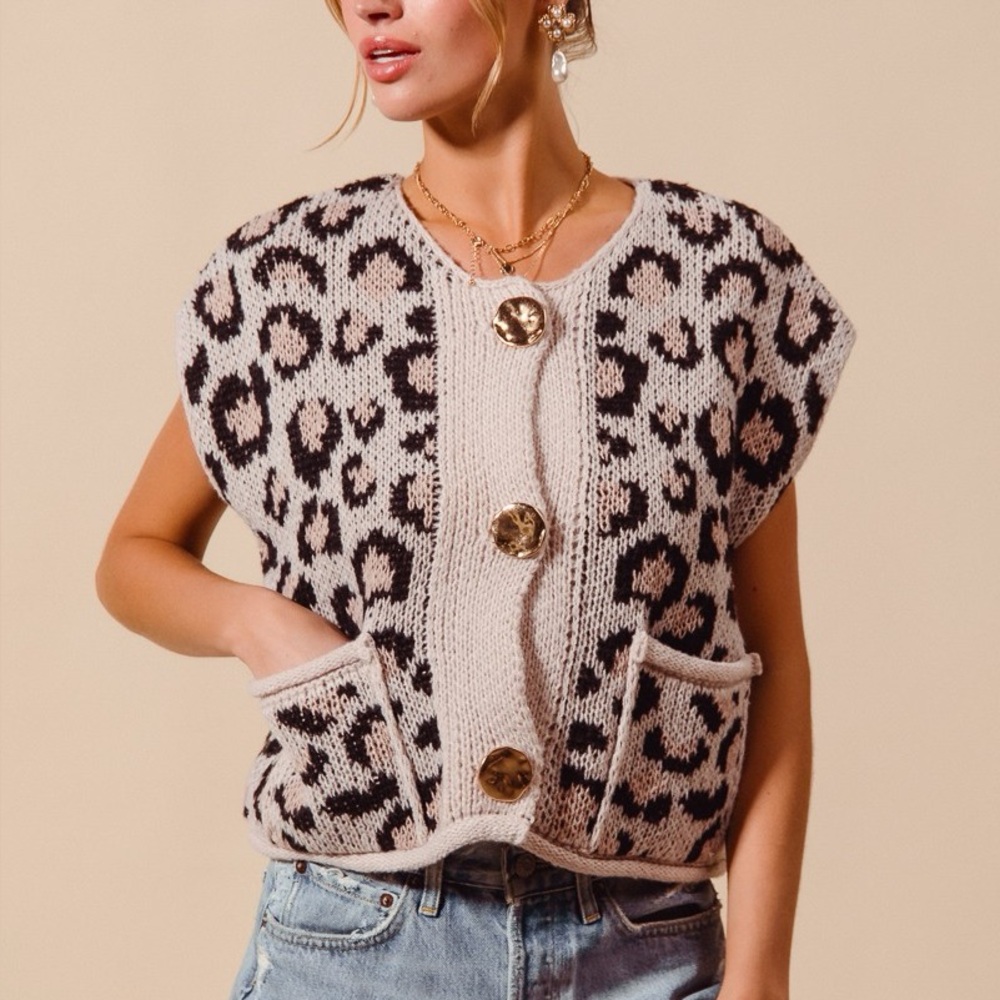 Leopard Print Knit Sweater Vest